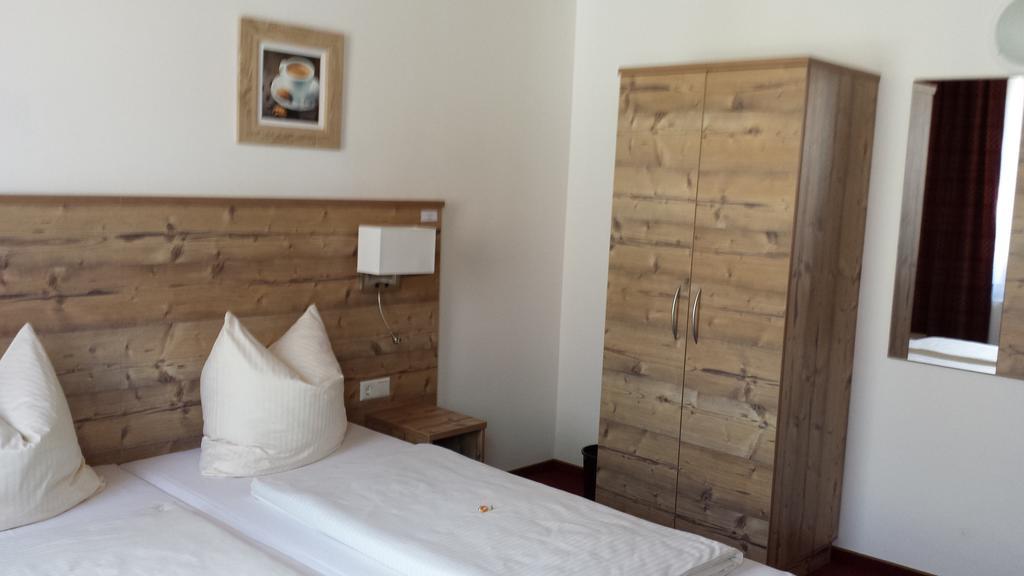 Hotel Alte Krone Tübingen Habitación foto